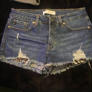 Kancan shorts size large